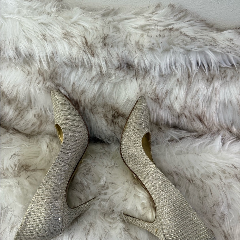 Michael Kors Cream Textured Heels